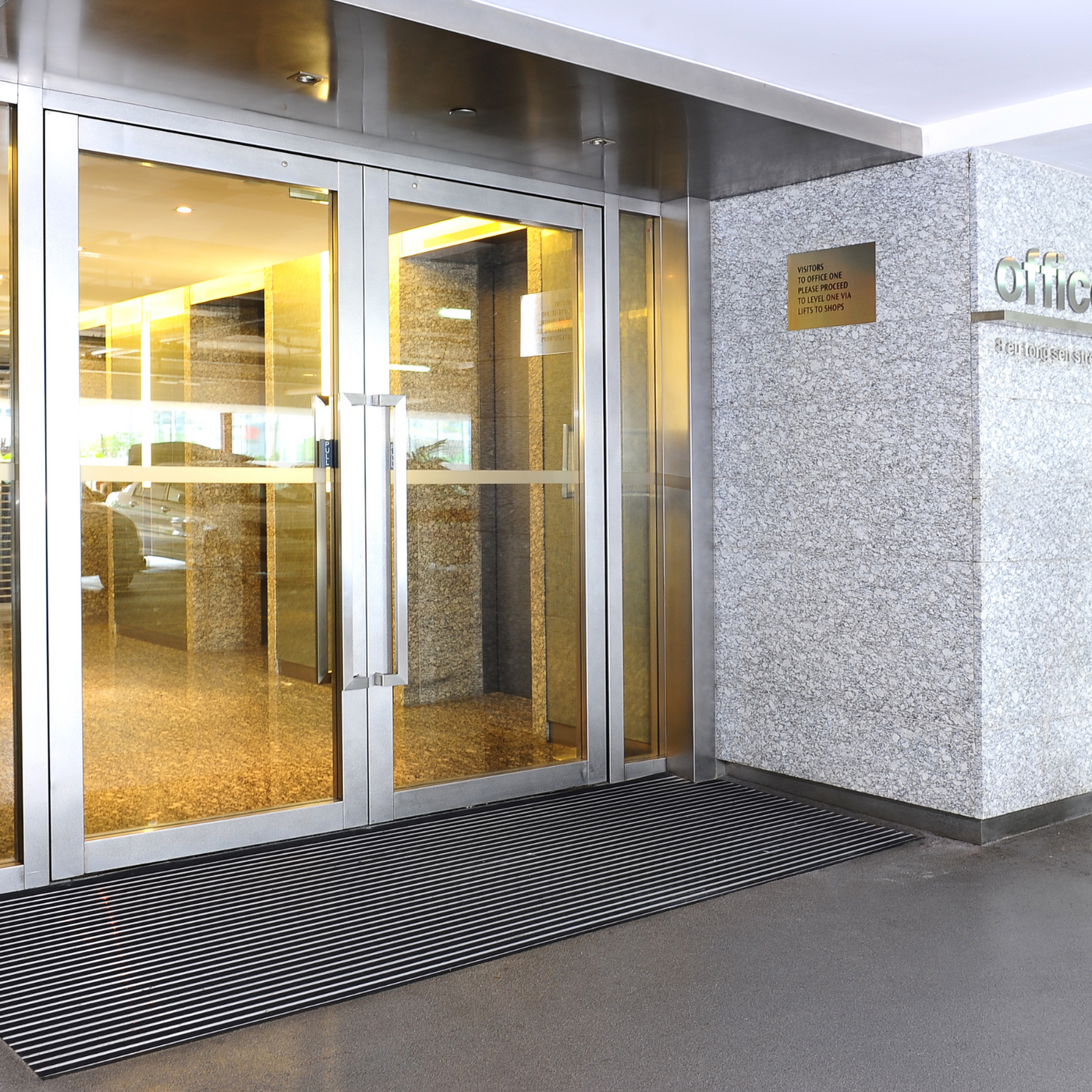 Top Clean Light XL Aluminum Entrance Matting - 12mm with Ribbed Carpet