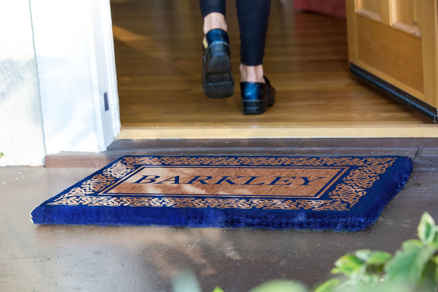 Blooming Hearts Border Personalized Doormats